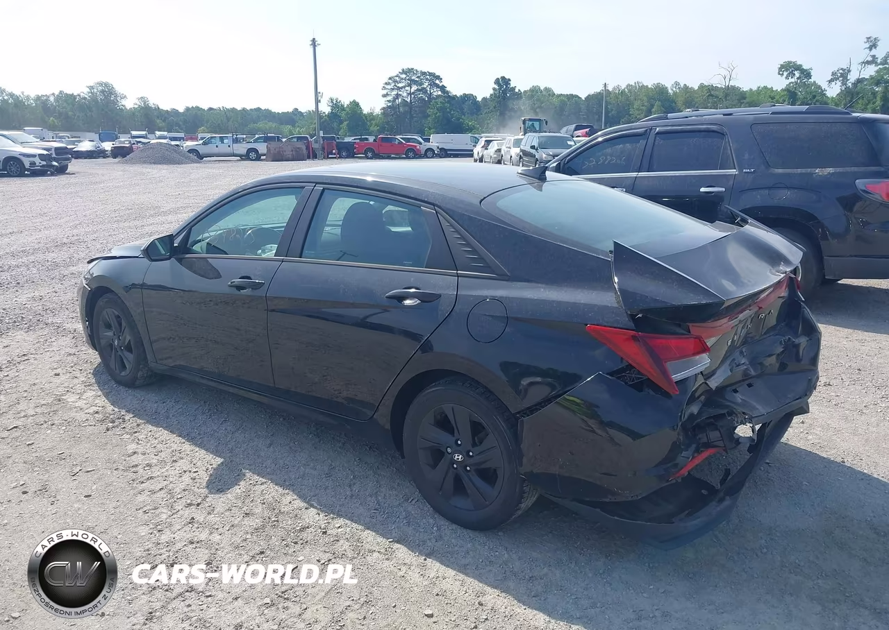2022 Hyundai Elantra Sel VIN:5NPLS4AG8NH059270 - 3