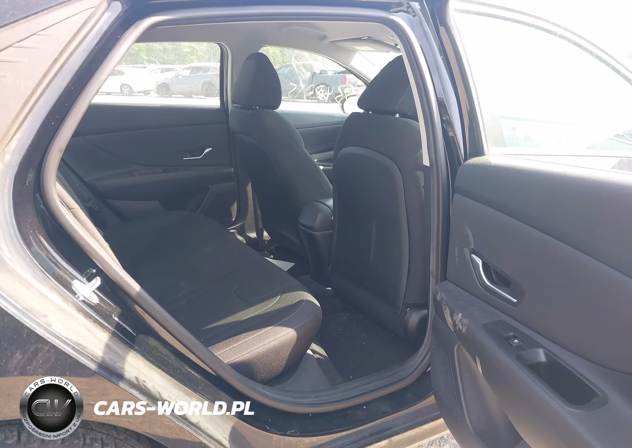 2022 Hyundai Elantra Sel VIN:5NPLS4AG8NH059270 - 8