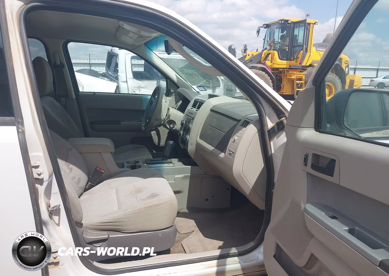 2011 Ford Escape Xlt VIN:1FMCU9D74BKA55972 - 5