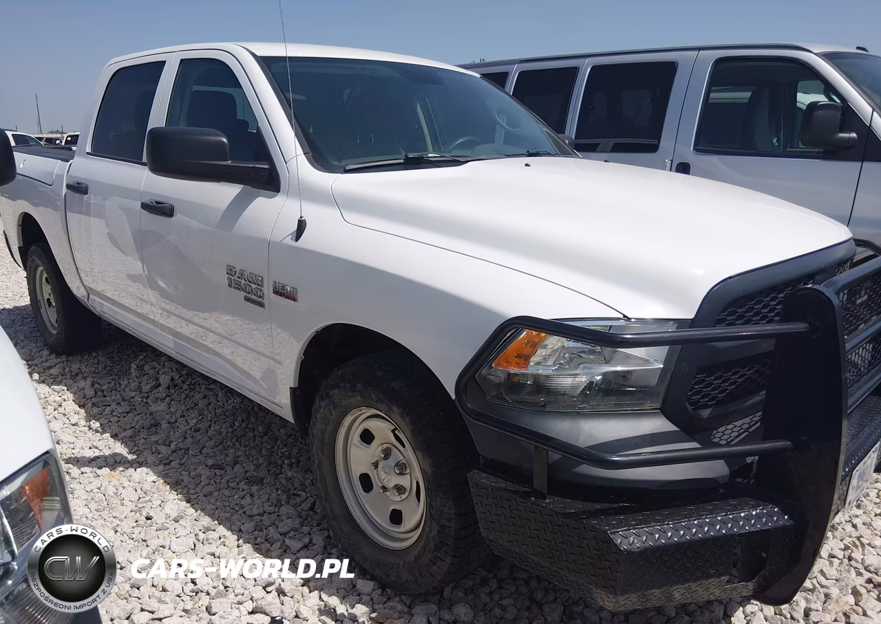 2020 Ram 1500 Classic Ssv 4X4 5'7 Box – zdjęcie 1 z 16