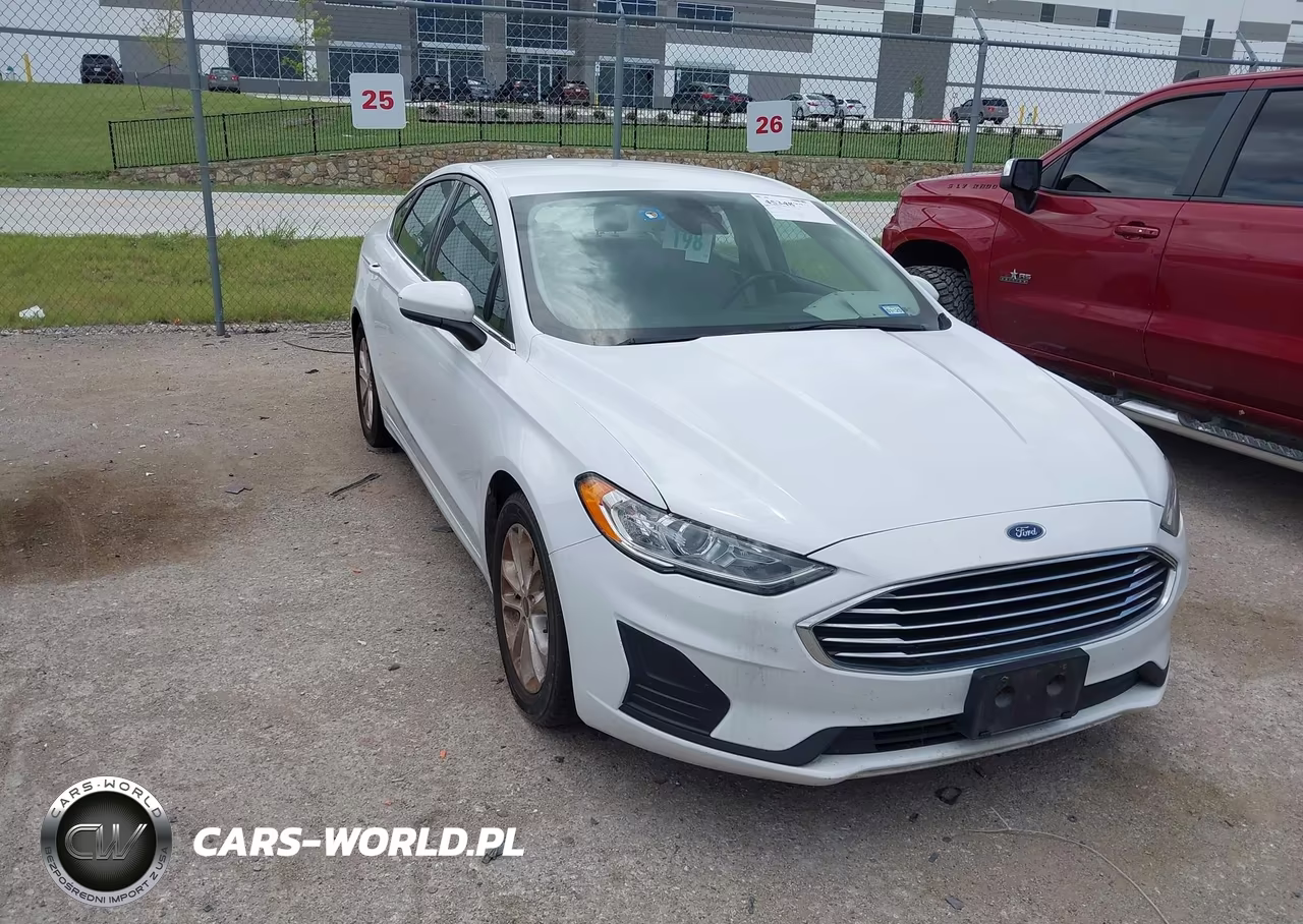 2020 Ford Fusion Se – zdjęcie 1 z 16
