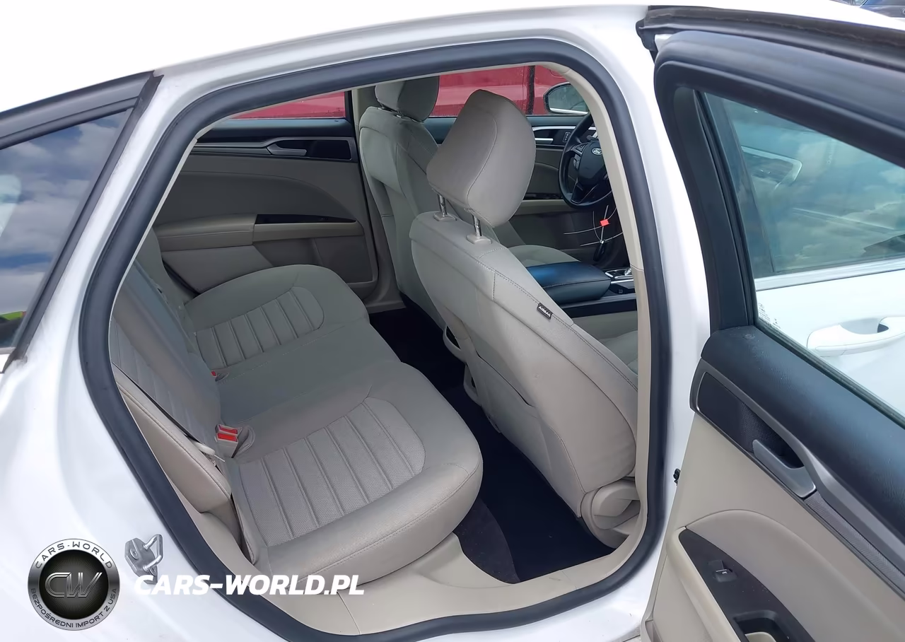 2020 Ford Fusion Se VIN:3FA6P0HD3LR251747 - 8