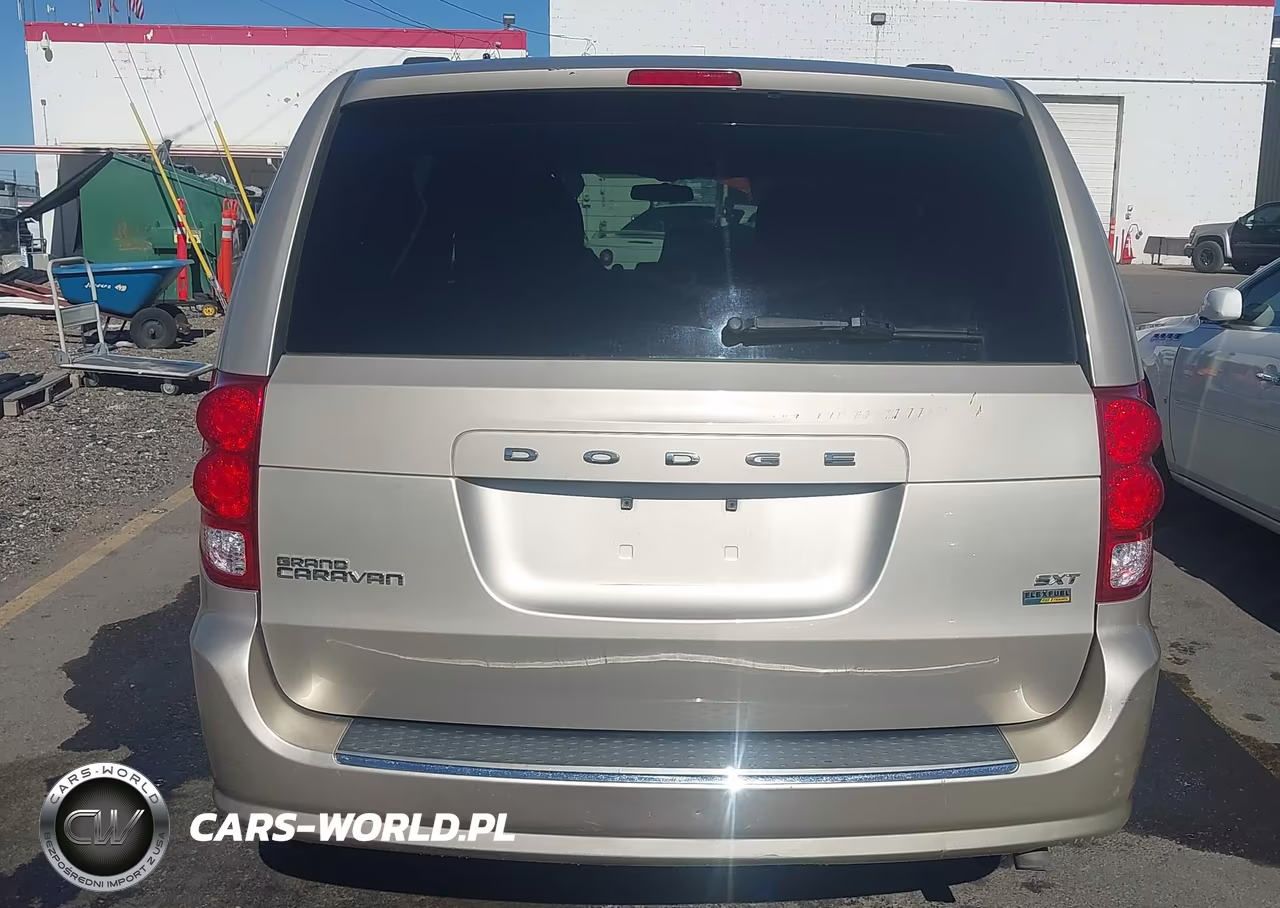 2014 Dodge Grand Caravan Sxt VIN:2C4RDGCG1ER154923 - 16