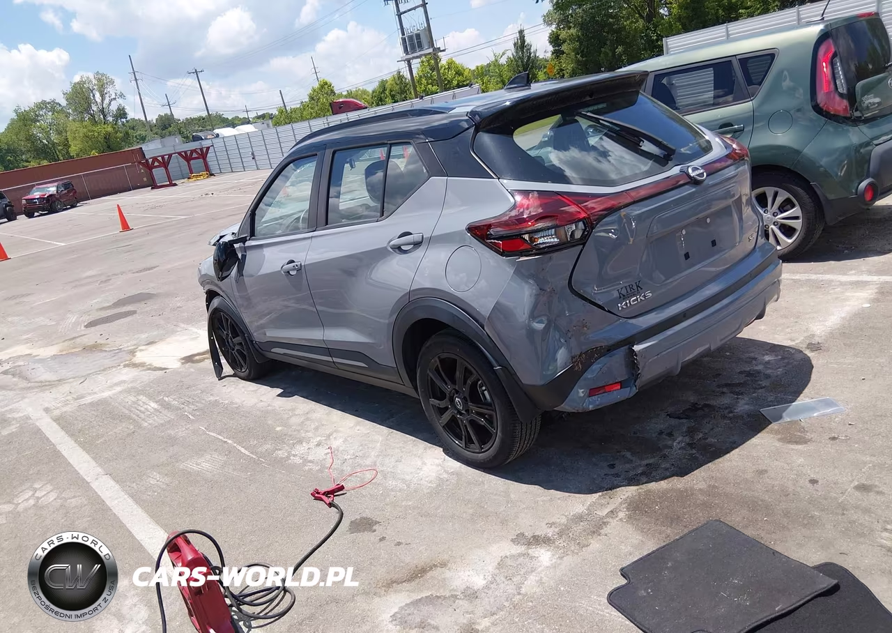 2023 Nissan Kicks Sr Xtronic Cvt VIN:3N1CP5DV0PL490306 - 3