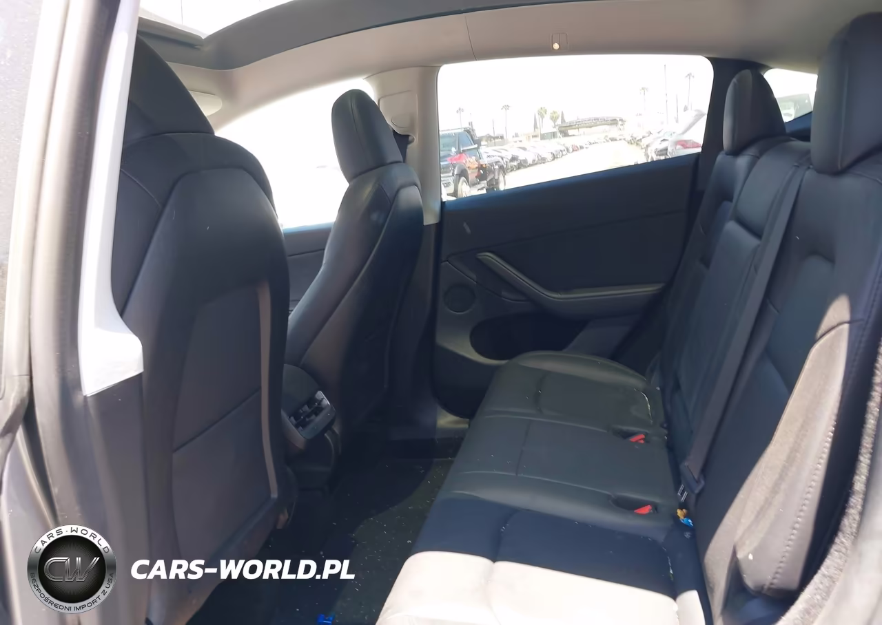 2024 Tesla Model Y Long Range Dual Motor All-Wheel Drive VIN:7SAYGDEEXRA299408 - 24