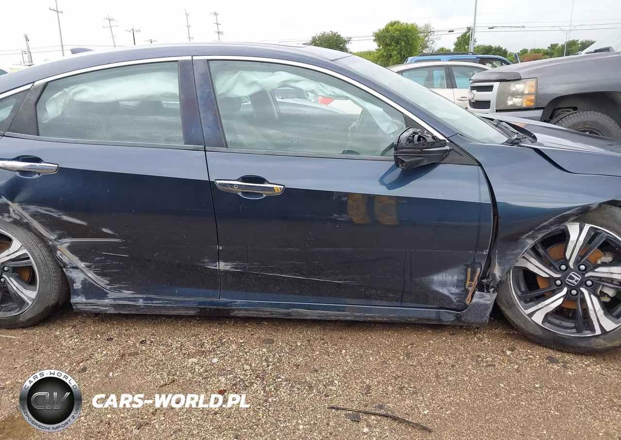 2016 Honda Civic Touring VIN:19XFC1F97GE034385 - 13