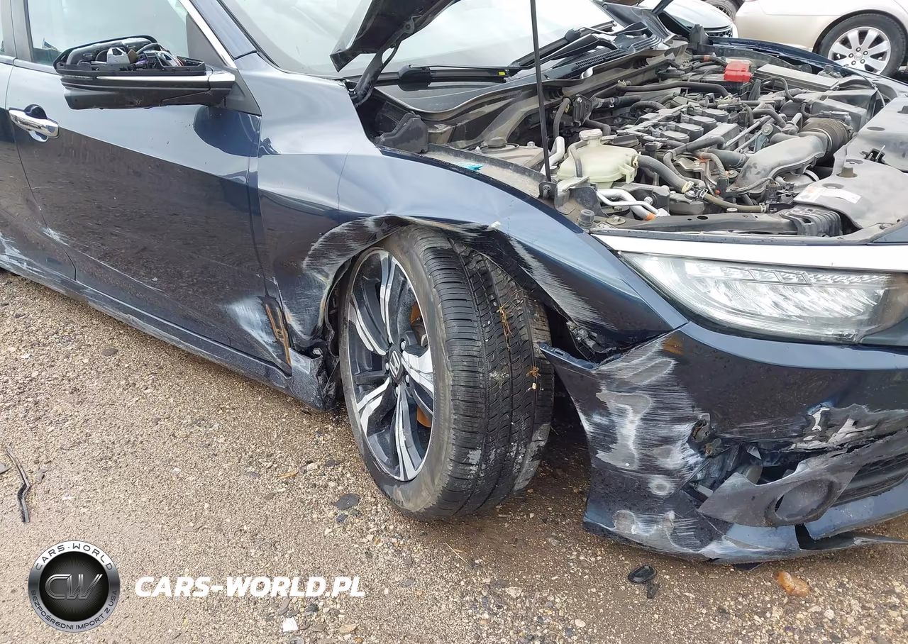 2016 Honda Civic Touring VIN:19XFC1F97GE034385 - 6