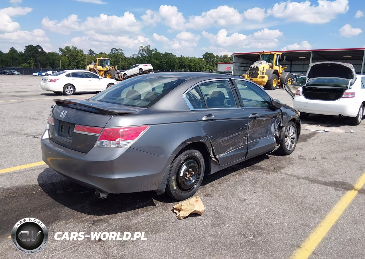 2011 Honda Accord 2.4 Ex VIN:1HGCP2F70BA090385 - 4