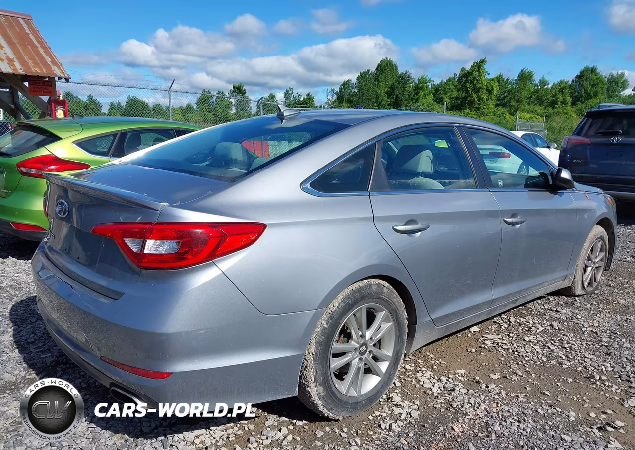 2017 Hyundai Sonata VIN:5NPE24AF6HH488170 - 4