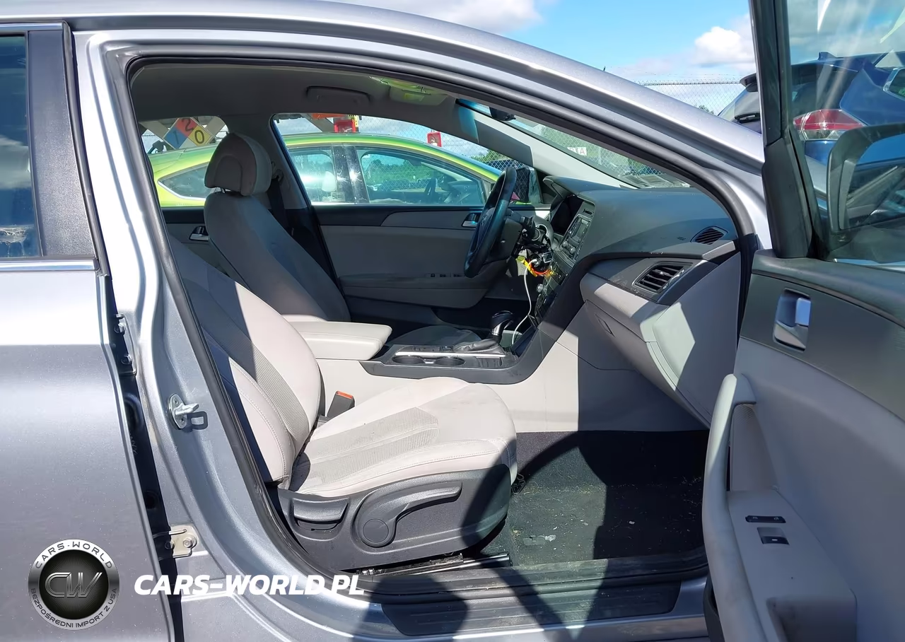 2017 Hyundai Sonata VIN:5NPE24AF6HH488170 - 5