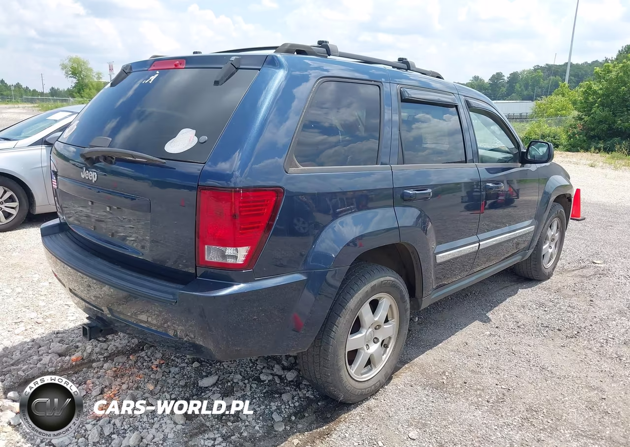 2010 Jeep Grand Cherokee Laredo VIN:1J4PS4GK7AC152827 - 4