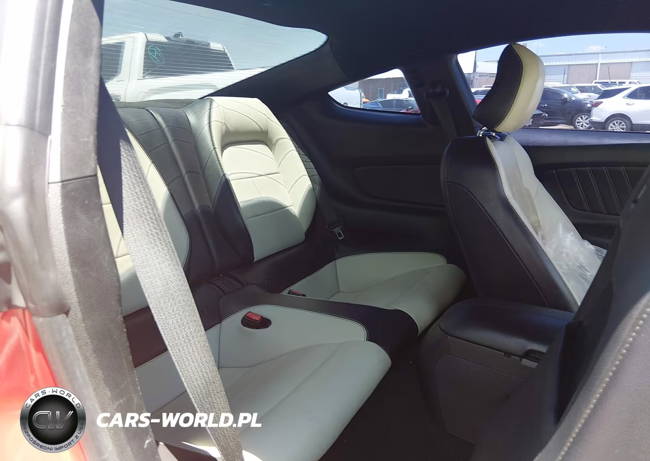2017 Ford Mustang Ecoboost VIN:1FA6P8TH6H5281909 - 8