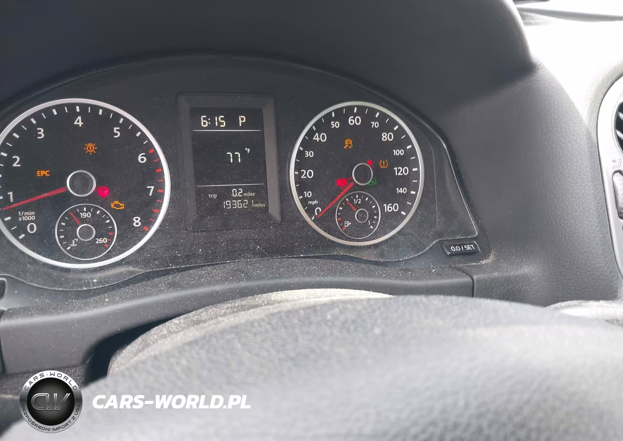 2010 Volkswagen Tiguan S VIN:WVGAV7AX7AW002171 - 7