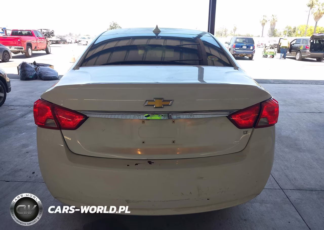 2018 Chevrolet Impala 1Lt VIN:2G1105SA8J9168668 - 16