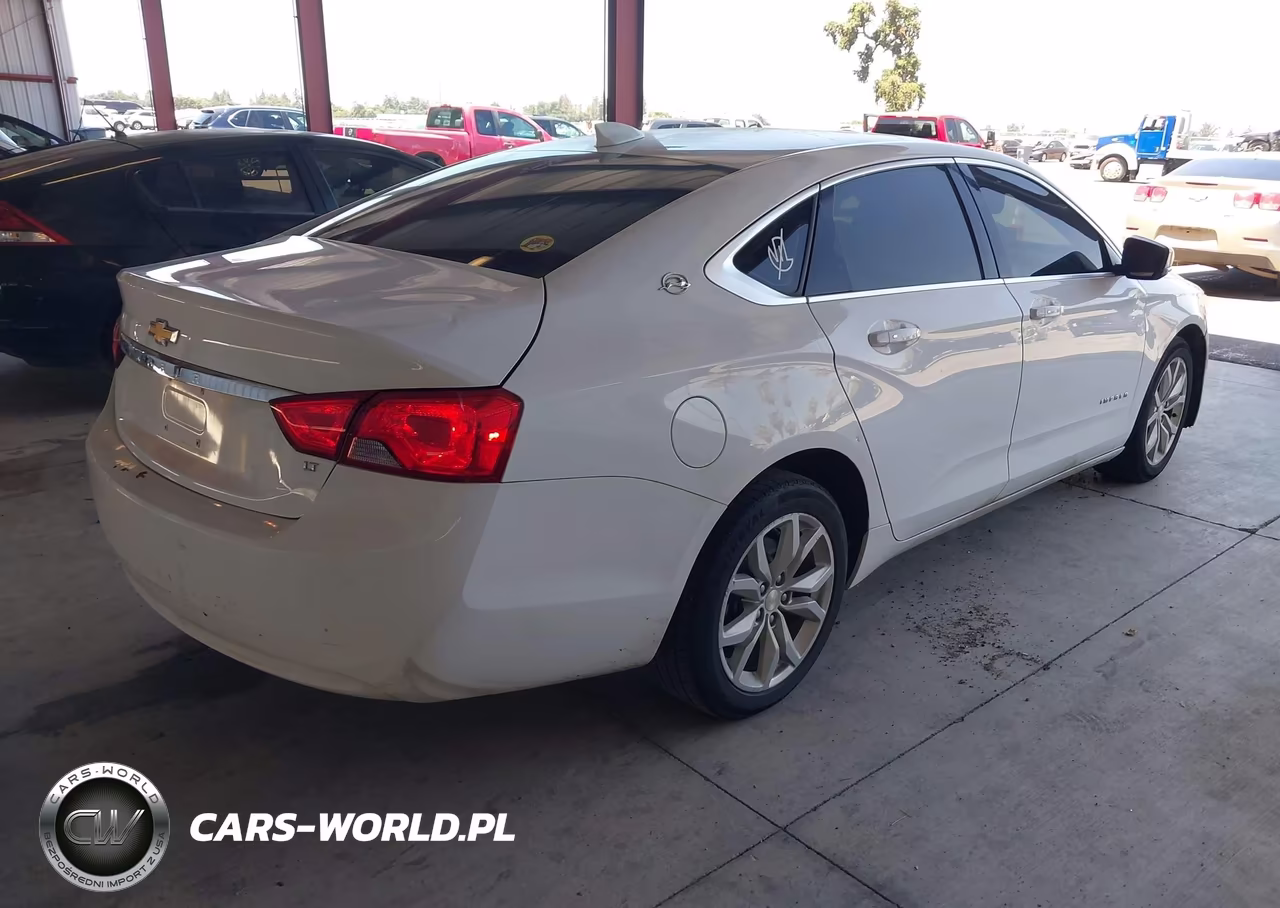 2018 Chevrolet Impala 1Lt VIN:2G1105SA8J9168668 - 4