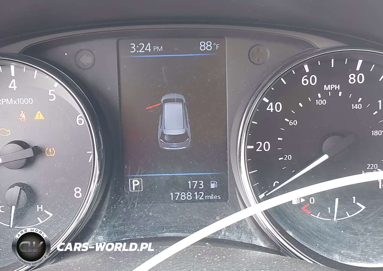 2018 Nissan Rogue S VIN:5N1AT2MT3JC817633 - 15