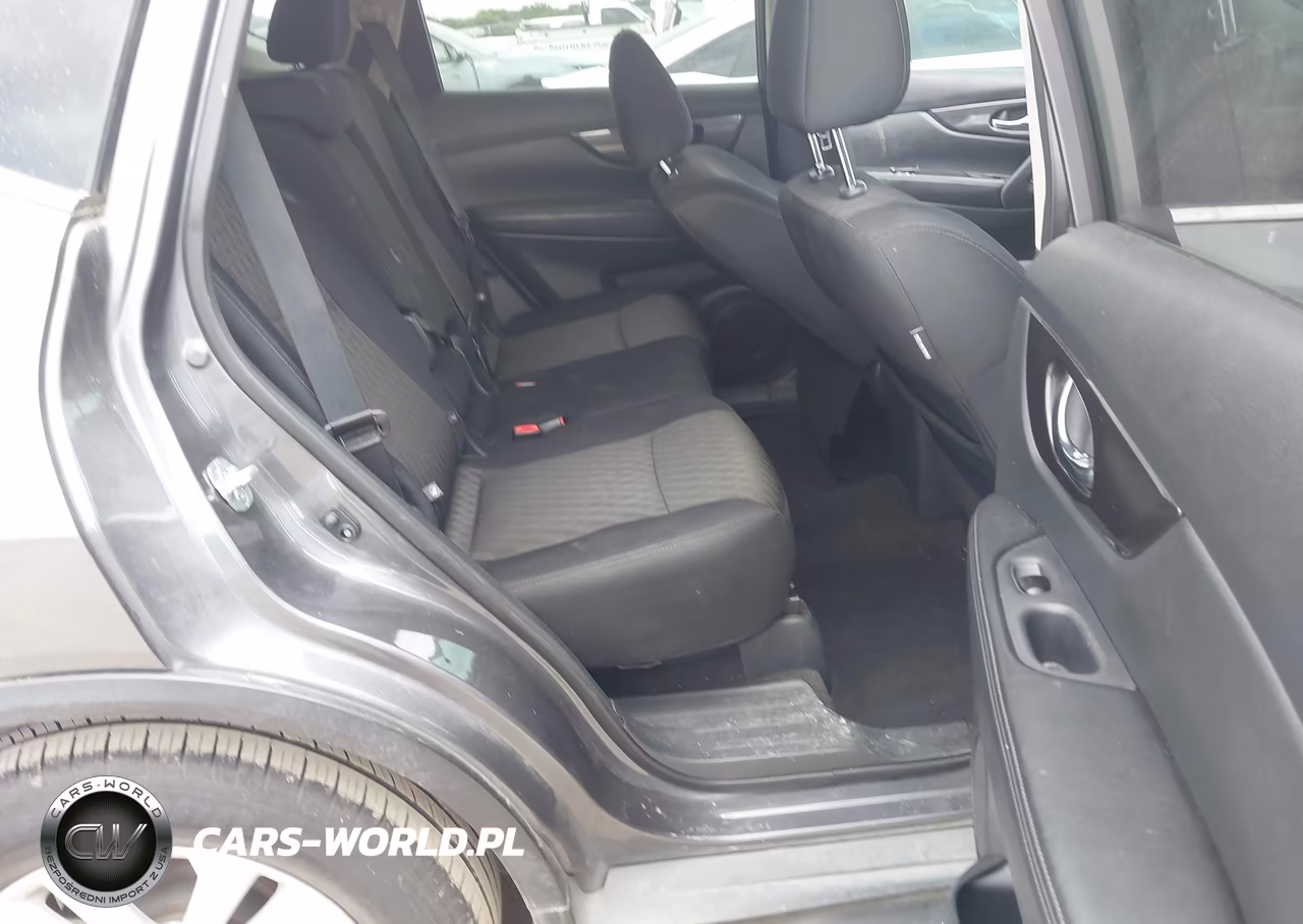 2018 Nissan Rogue S VIN:5N1AT2MT3JC817633 - 8