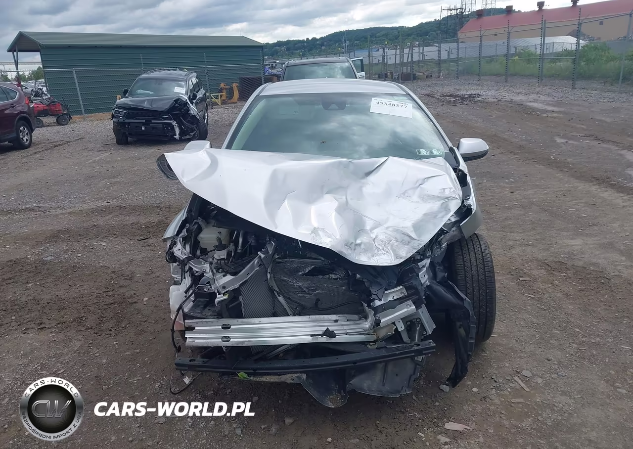 2021 Toyota Corolla Le VIN:5YFEPMAEXMP171319 - 13
