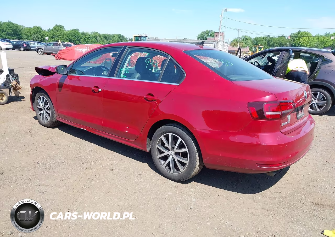 2018 Volkswagen Jetta 1.4T Se-1.4T Wolfsburg Edition VIN:3VWDB7AJ4JM262224 - 3
