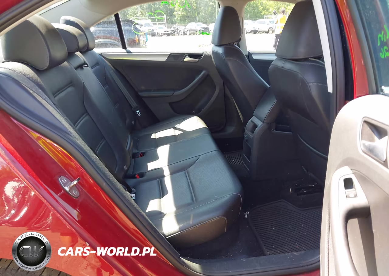 2018 Volkswagen Jetta 1.4T Se-1.4T Wolfsburg Edition VIN:3VWDB7AJ4JM262224 - 8