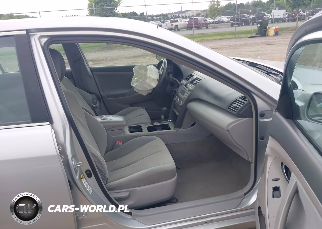 2009 Toyota Camry Le VIN:4T1BE46K19U821250 - 5