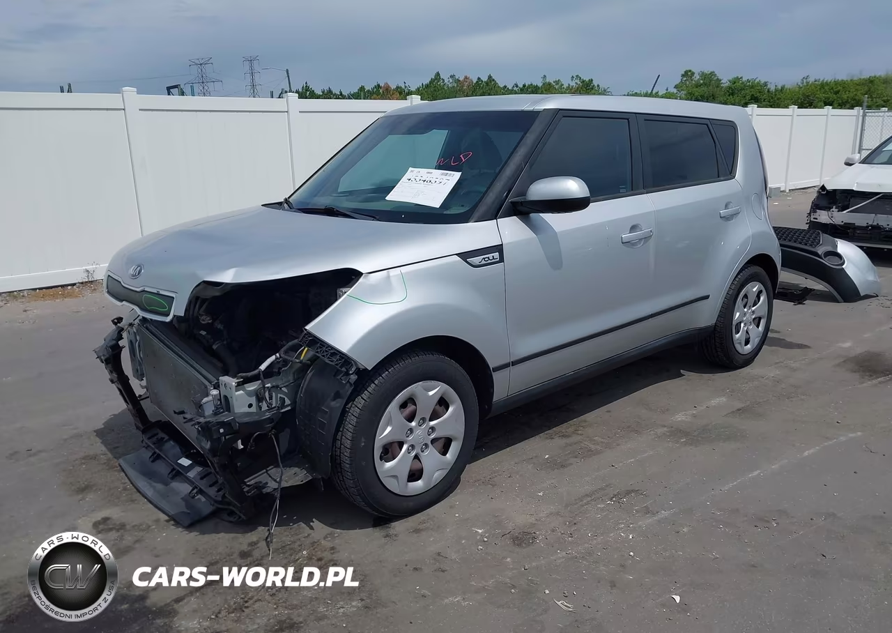 2015 Kia Soul VIN:KNDJN2A27F7749864 - 2