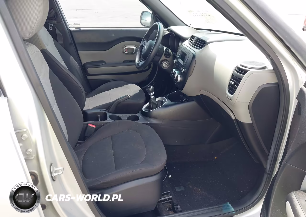 2015 Kia Soul VIN:KNDJN2A27F7749864 - 5