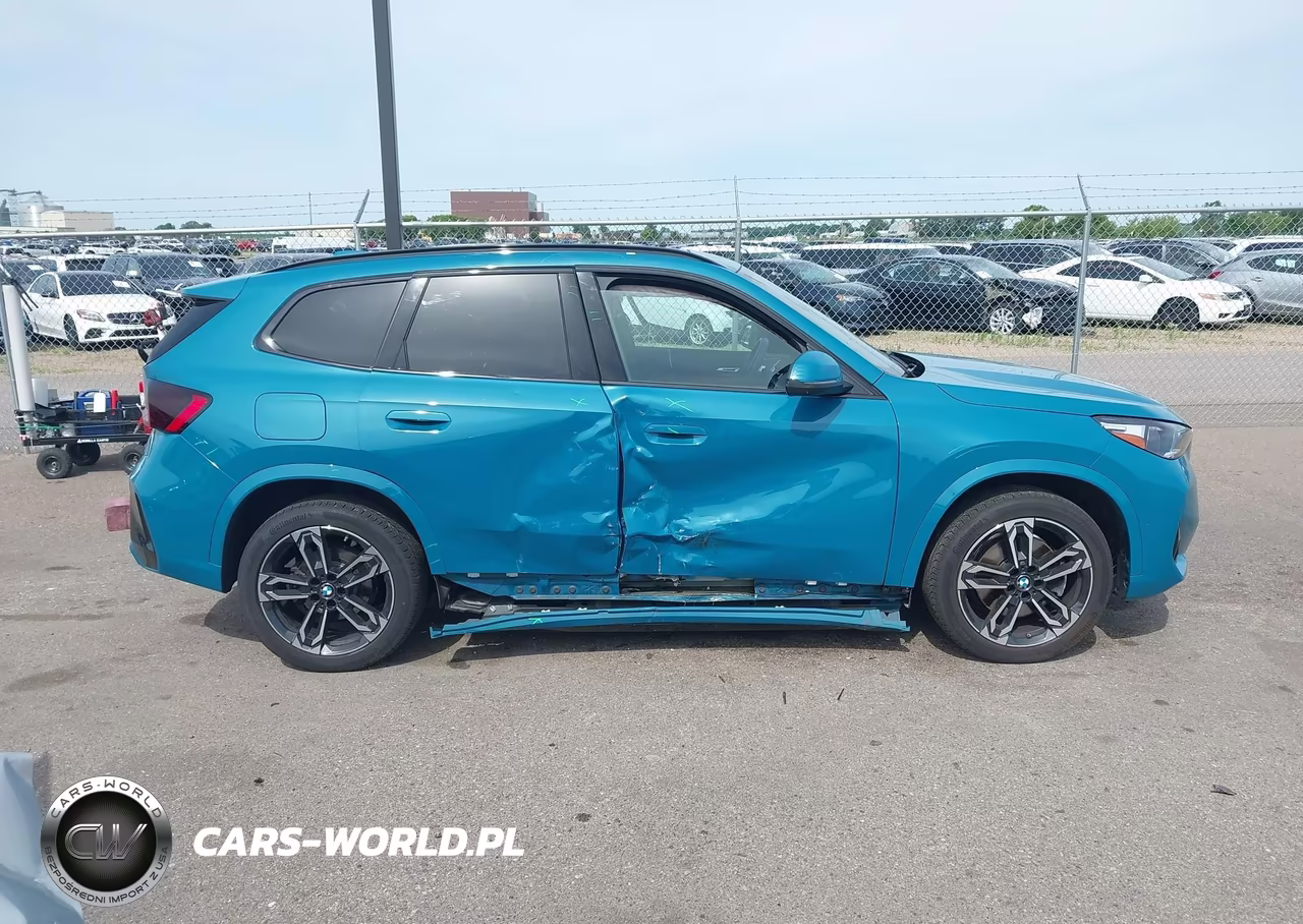 2025 BMW X1 xDrive28I VIN:WBX73EF08S5115349 - 14