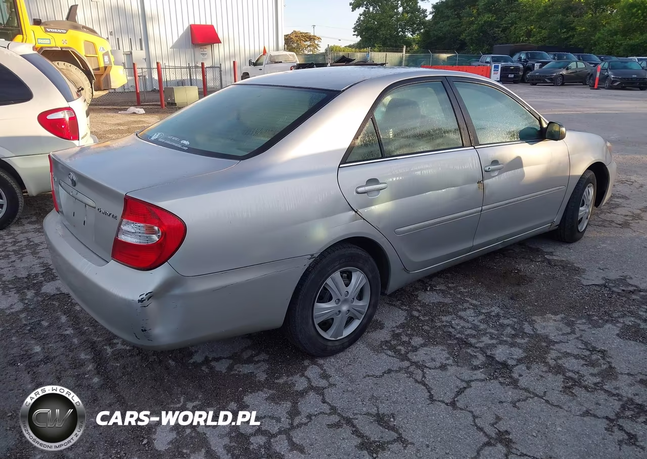 2004 Toyota Camry Le VIN:4T1BE32K84U324544 - 4