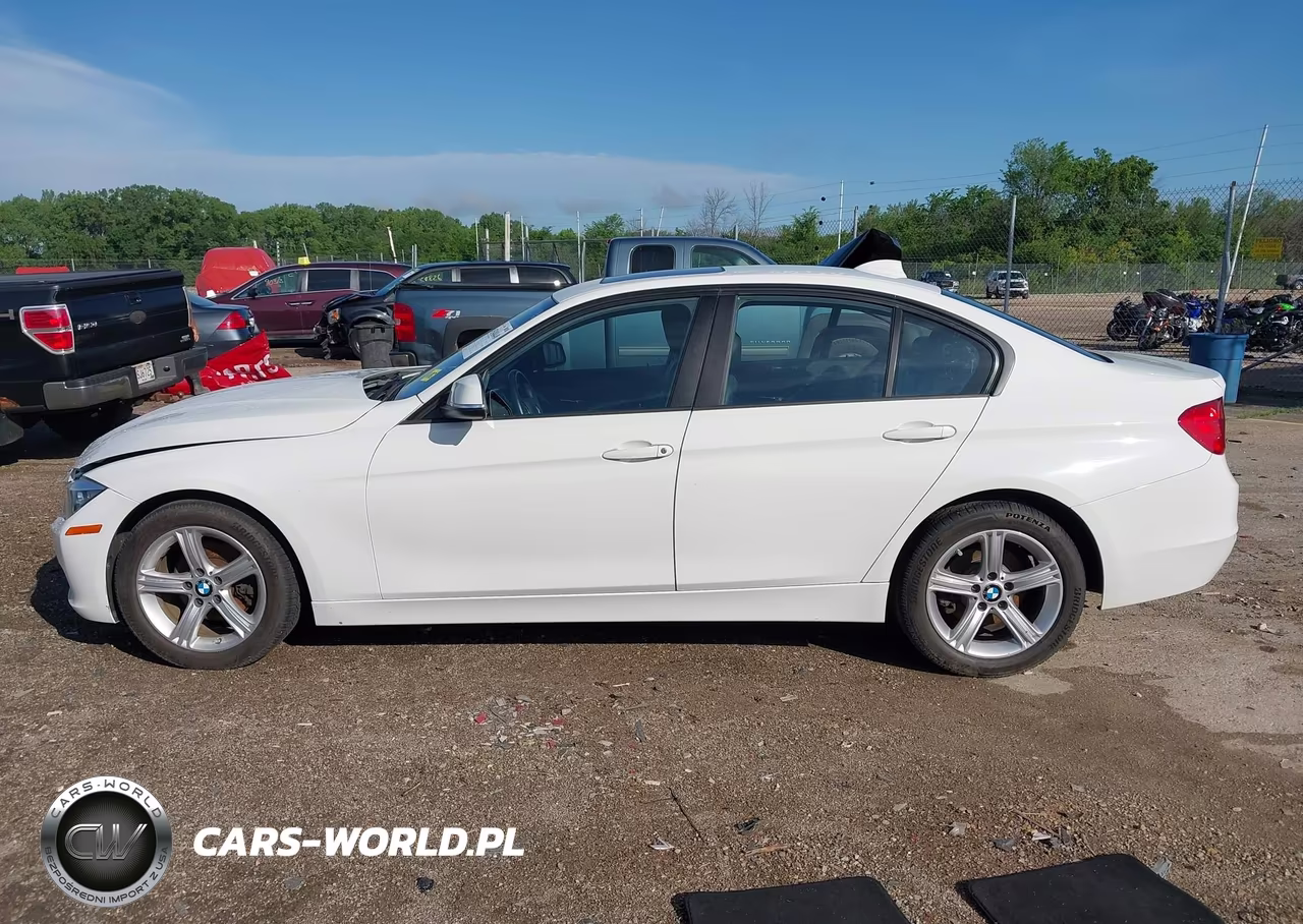 2015 BMW 328I xDrive VIN:WBA3B3G57FNT68792 - 14