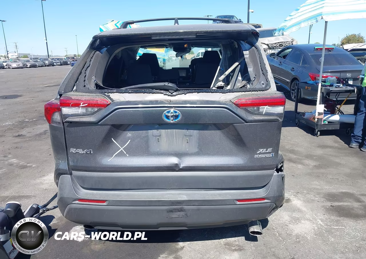 2021 Toyota Rav4 Hybrid Xle VIN:4T3RWRFV0MU040481 - 17