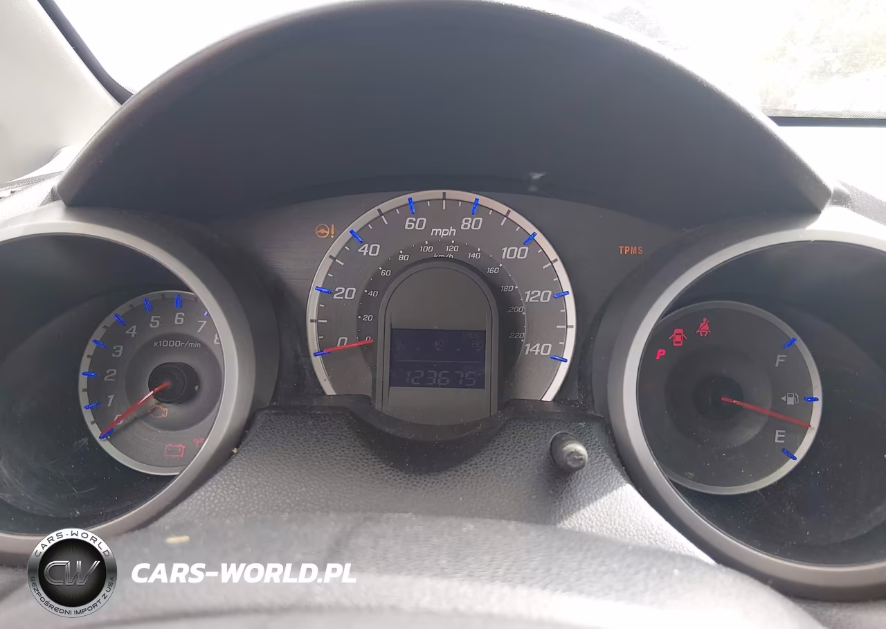 2010 Honda Fit VIN:JHMGE8H26AC029540 - 7