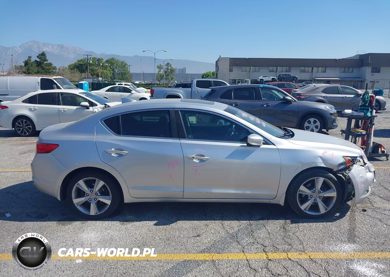 2013 Acura Ilx 2.0L VIN:19VDE1F56DE018522 - 13