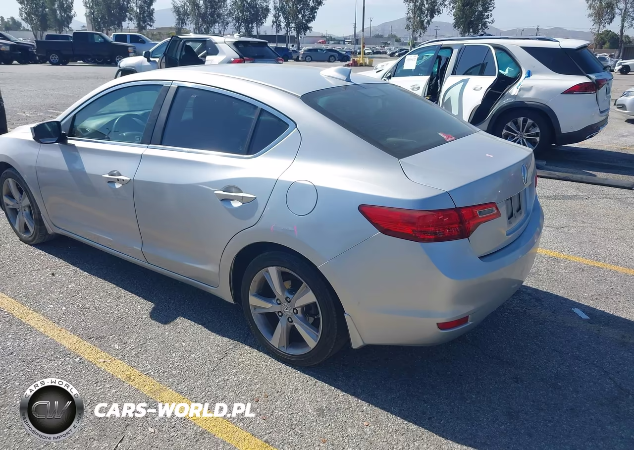 2013 Acura Ilx 2.0L VIN:19VDE1F56DE018522 - 3