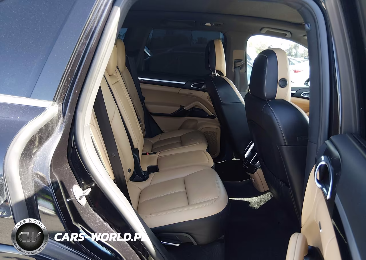 2015 Porsche Cayenne E-Hybrid S VIN:WP1AE2A27FLA54063 - 8