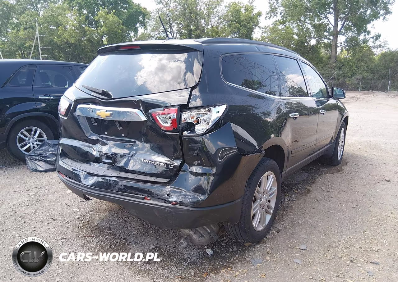 2015 Chevrolet Traverse 1Lt VIN:1GNKRGKD0FJ260061 - 4