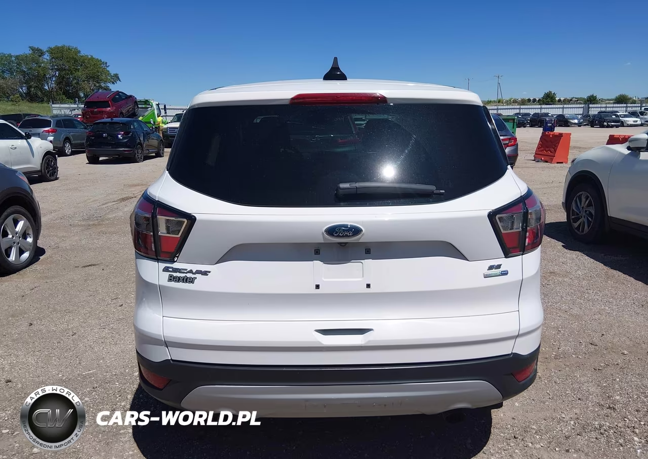 2017 Ford Escape Se VIN:1FMCU9GD4HUC78799 - 16