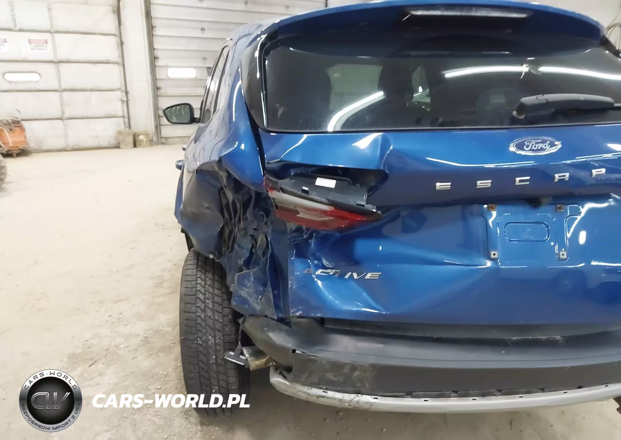 2023 Ford Escape Active VIN:1FMCU9GN1PUA72296 - 17