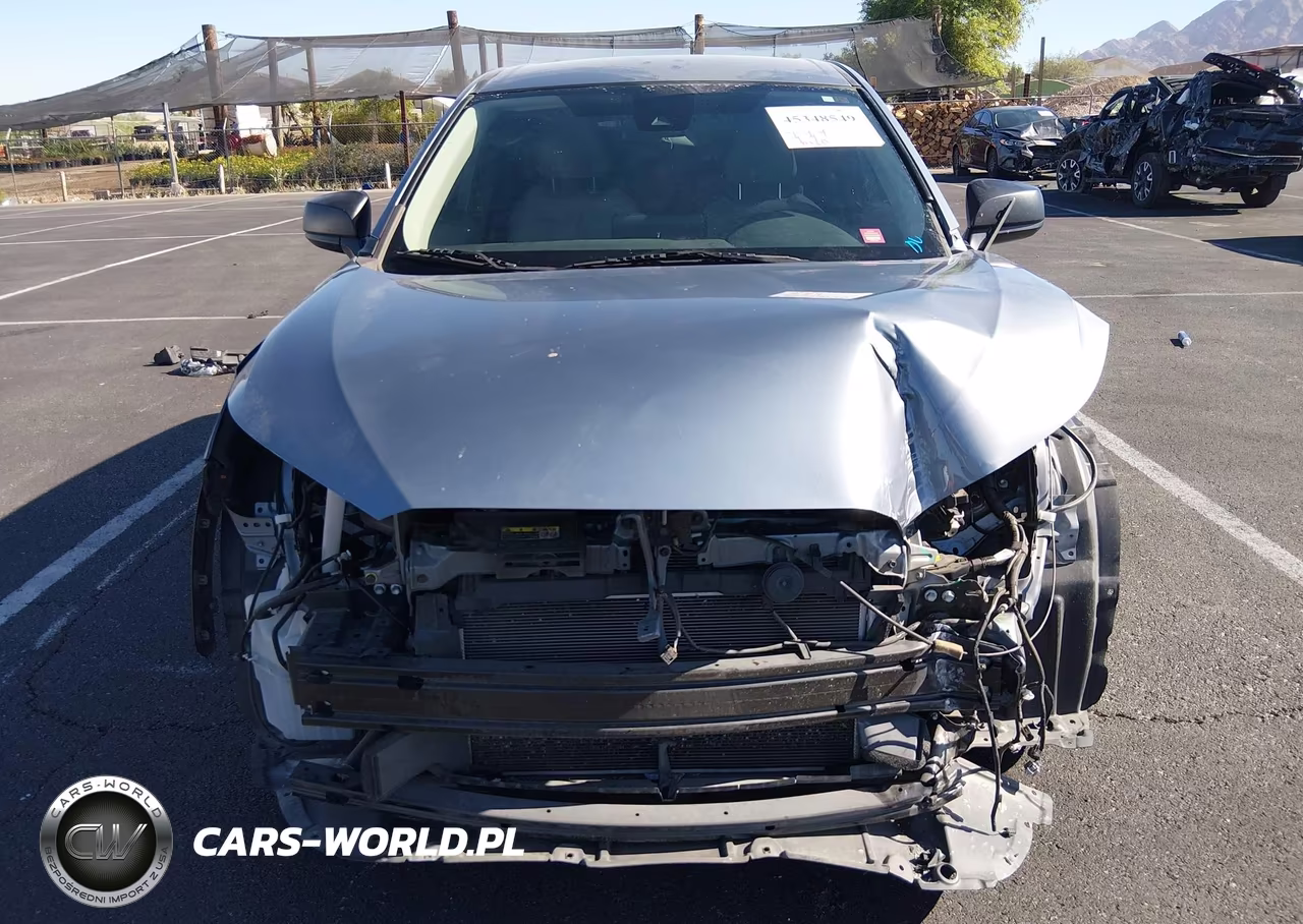2022 Toyota Corolla Cross L VIN:7MUAAABG6NV011760 - 11