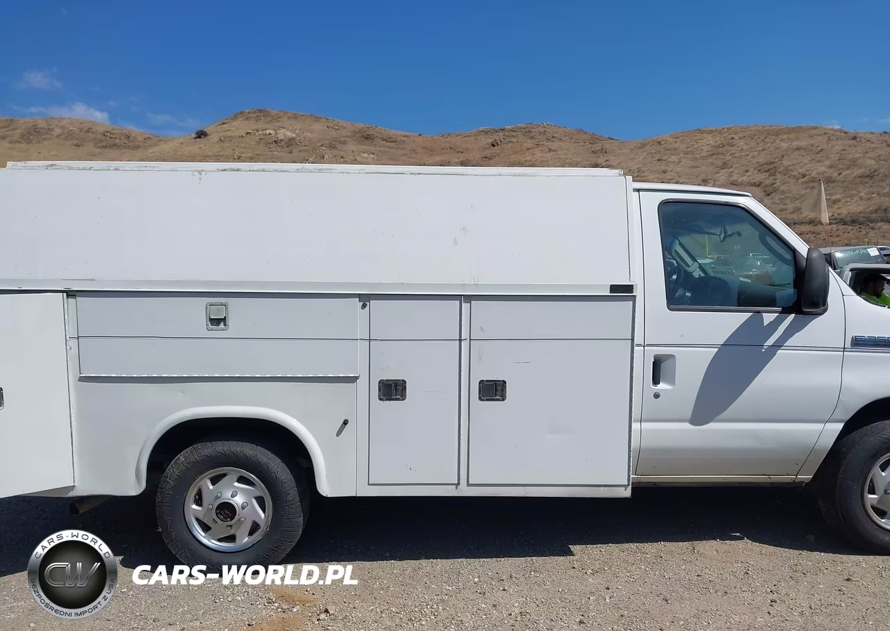 2007 Ford E-350 Cutaway VIN:1FDSE35LX7DA99228 - 13