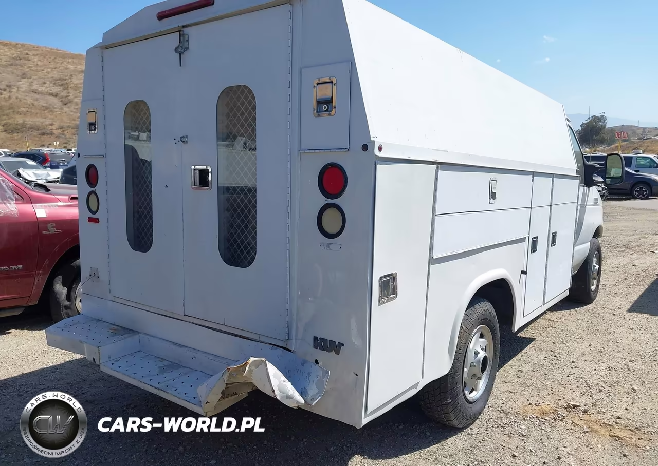2007 Ford E-350 Cutaway VIN:1FDSE35LX7DA99228 - 4