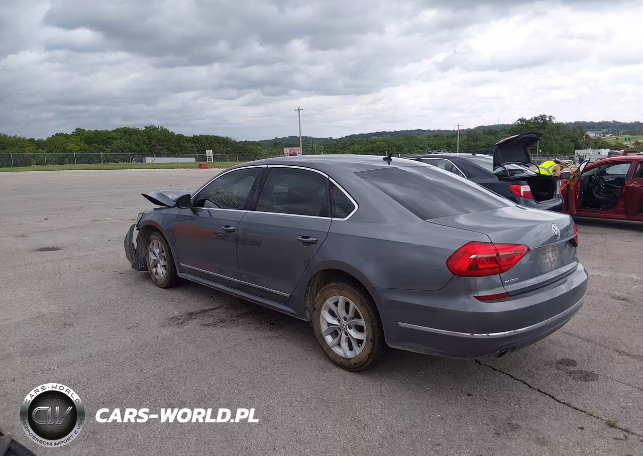 2016 Volkswagen Passat 1.8T S VIN:1VWAS7A3XGC054184 - 3