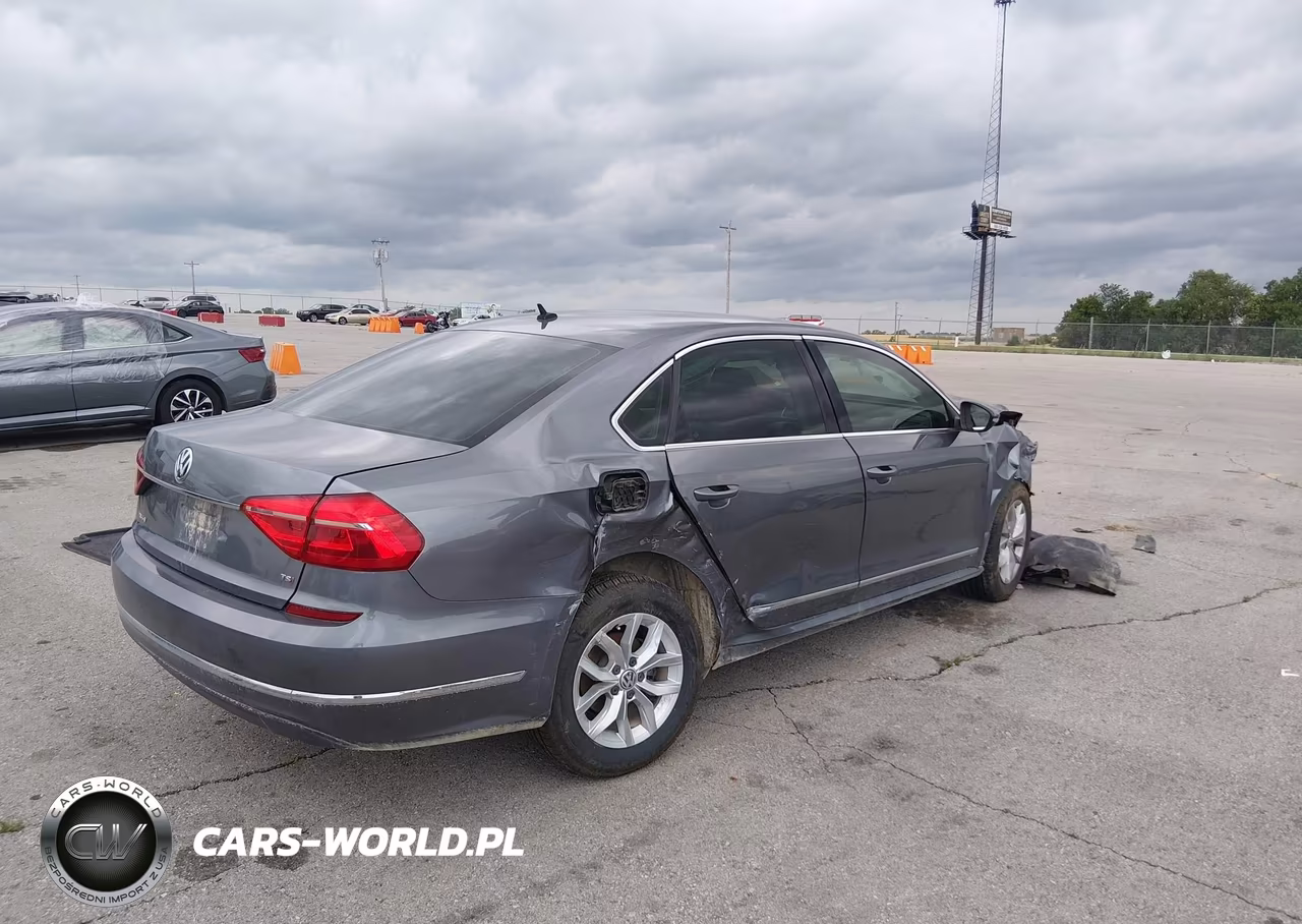 2016 Volkswagen Passat 1.8T S VIN:1VWAS7A3XGC054184 - 4