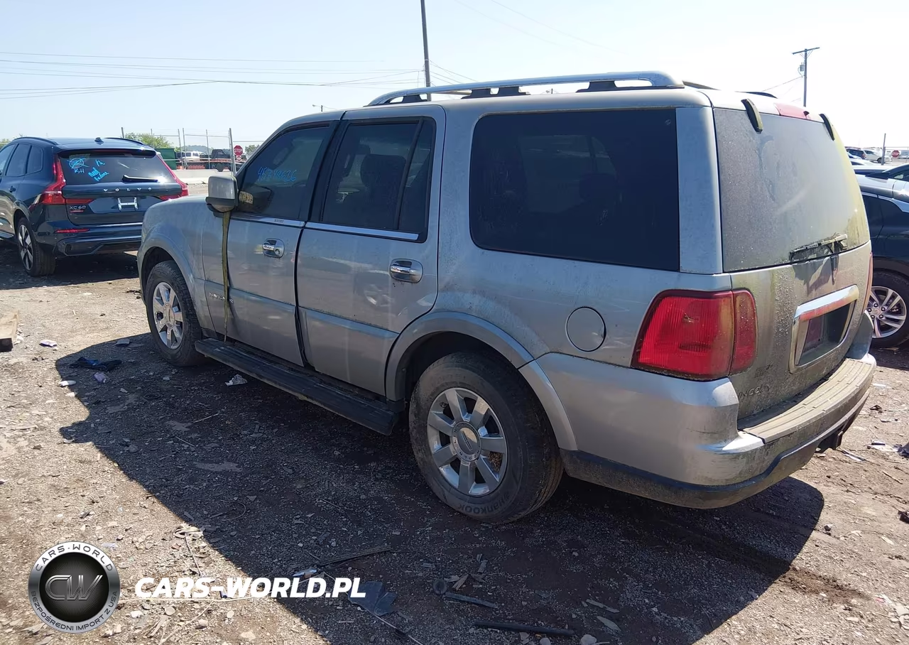 2006 Lincoln Navigator Luxury-Ultimate VIN:5LMFU28546LJ11015 - 3