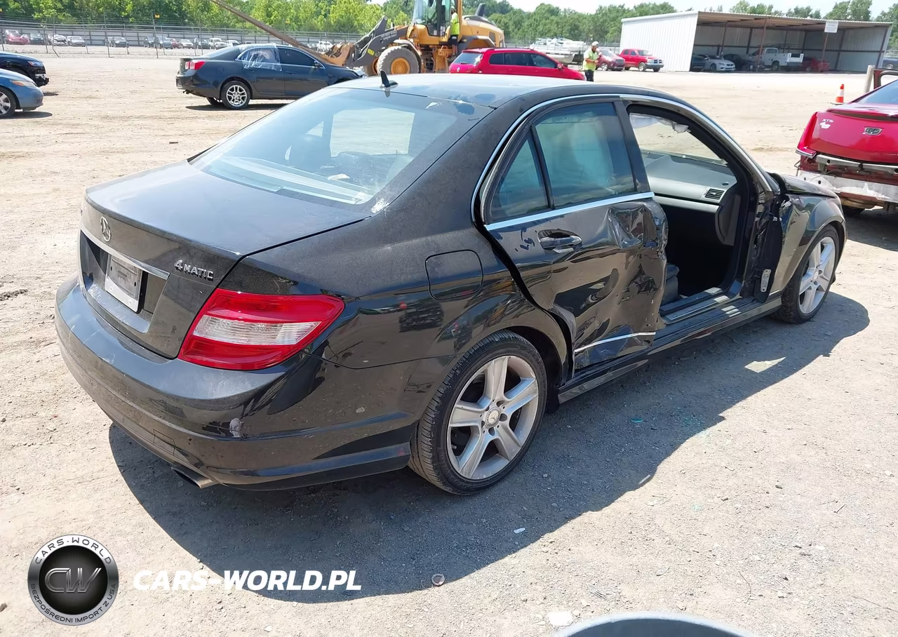 2010 Mercedes-Benz C 300 Luxury 4Matic-Sport 4Matic VIN:WDDGF8BB4AR088631 - 4