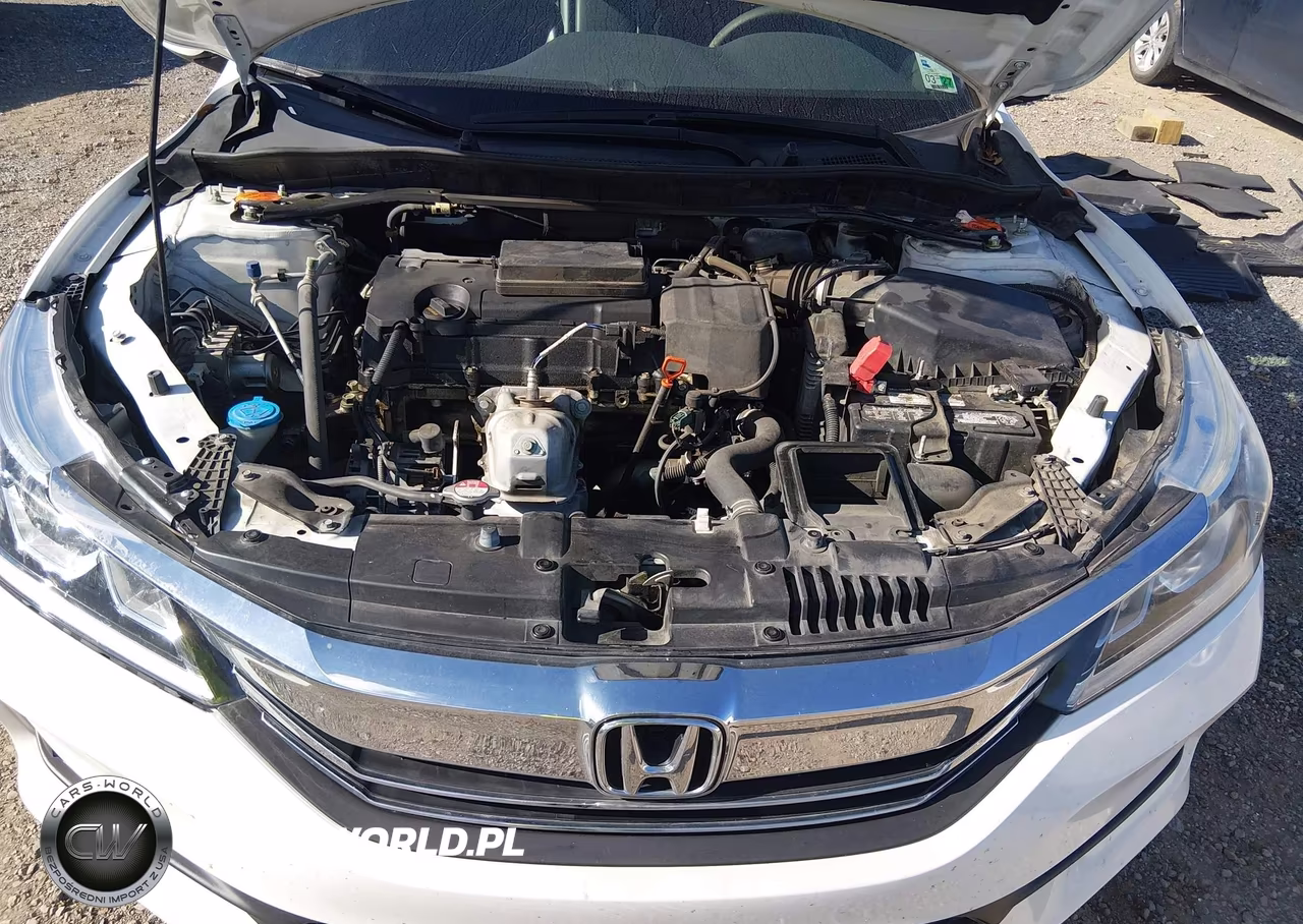 2017 Honda Accord Sport VIN:1HGCR2F5XHA172495 - 10
