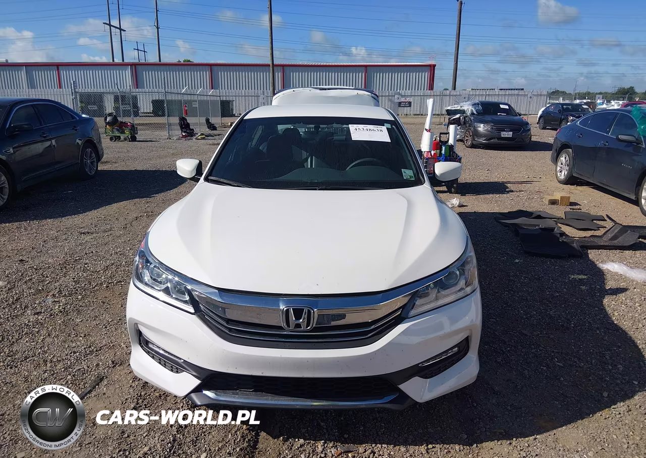2017 Honda Accord Sport VIN:1HGCR2F5XHA172495 - 12
