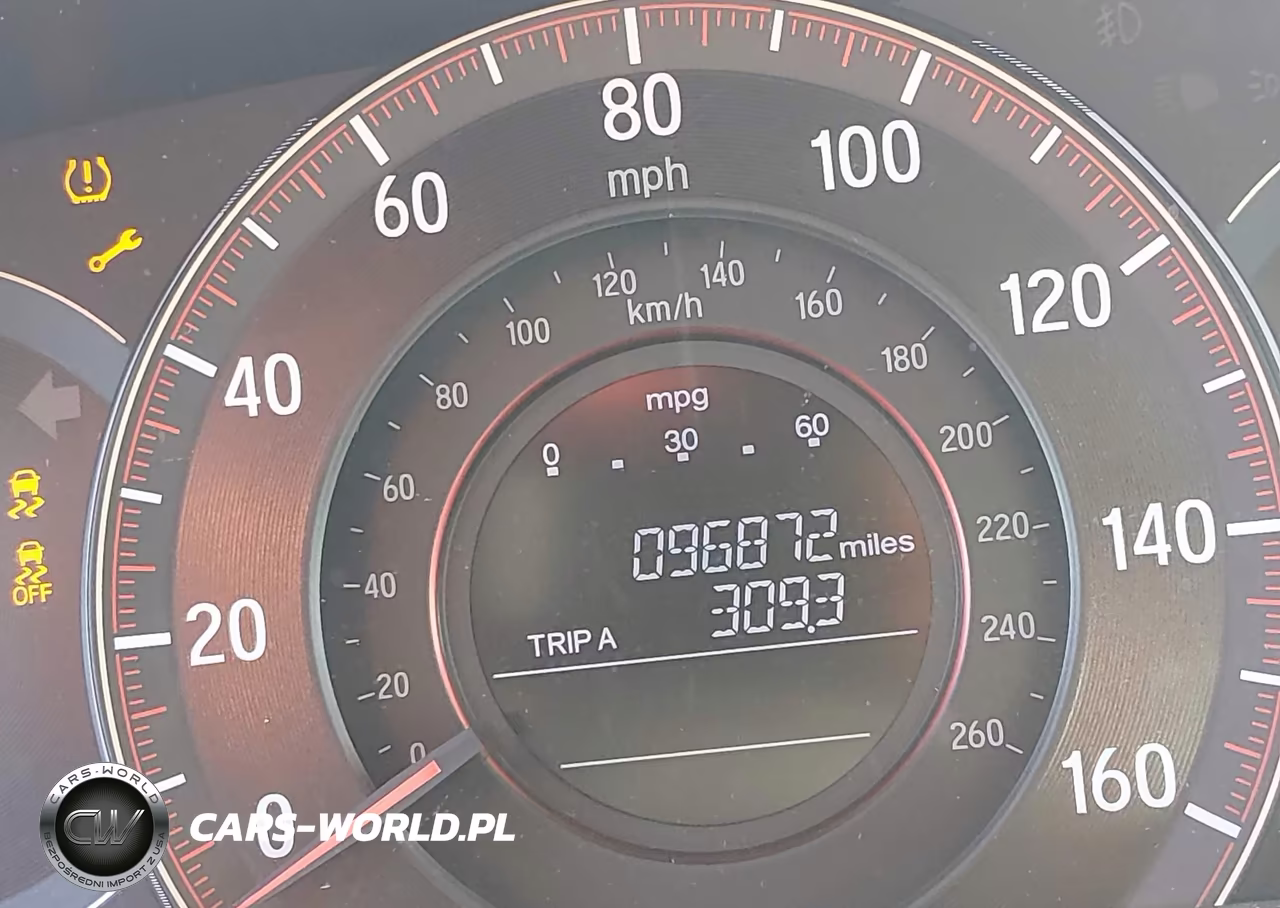 2017 Honda Accord Sport VIN:1HGCR2F5XHA172495 - 15