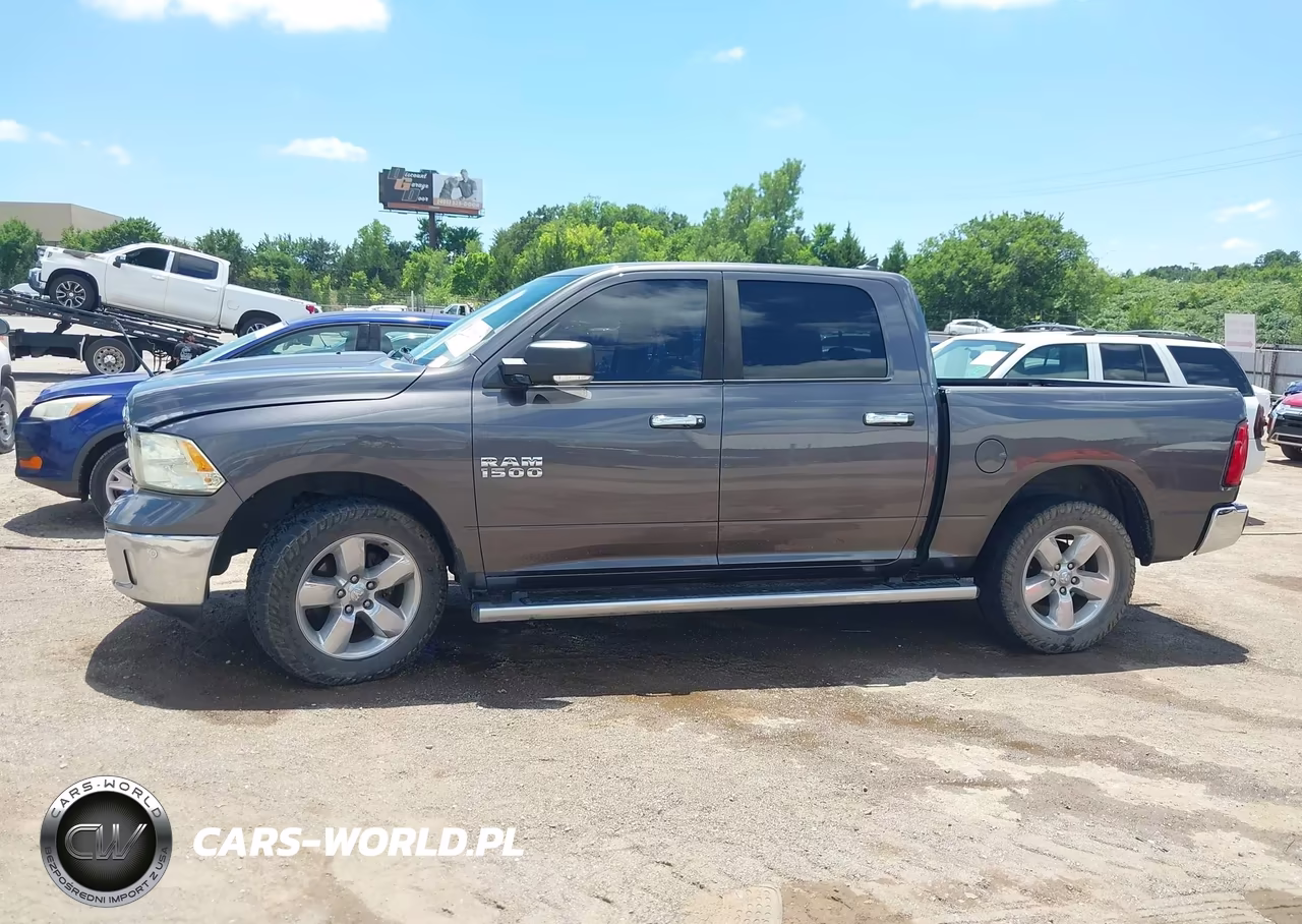 2015 Ram 1500 Lone Star VIN:1C6RR6LG3FS742549 - 12