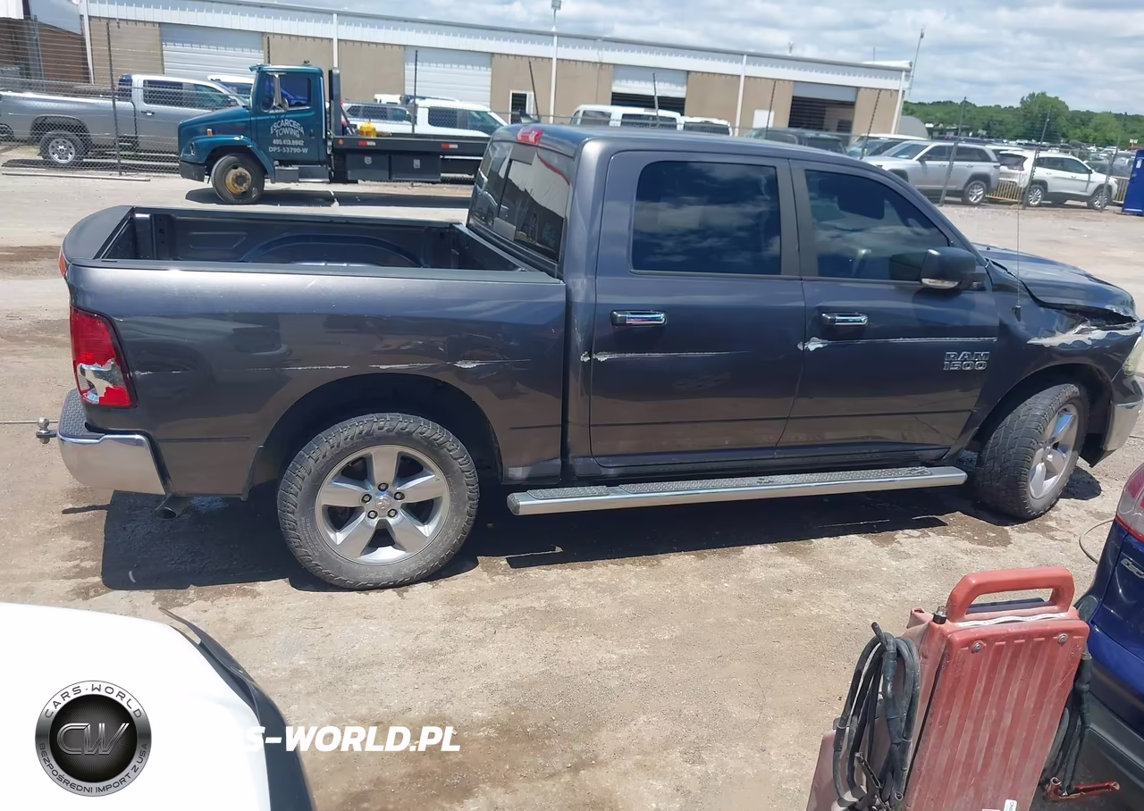 2015 Ram 1500 Lone Star VIN:1C6RR6LG3FS742549 - 14